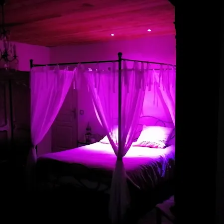 Bed & Breakfast Domaine De Cyrce 3*